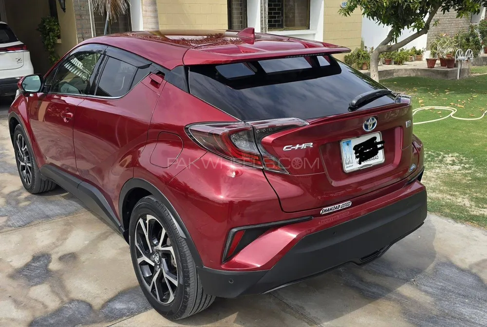 Toyota C-HR 2017 for Sale in Daharki Toyota C-HR 2017 for Sale in Daharki Image-8