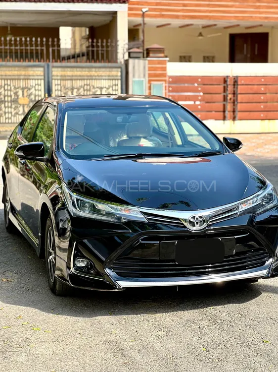 Toyota Corolla 2018 for Sale in Lahore Image-1