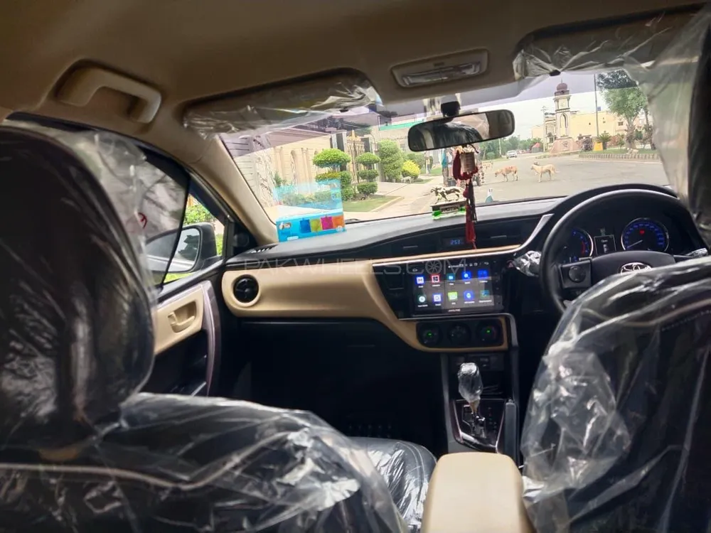 Toyota Corolla 2022 for Sale in Lahore Image-1