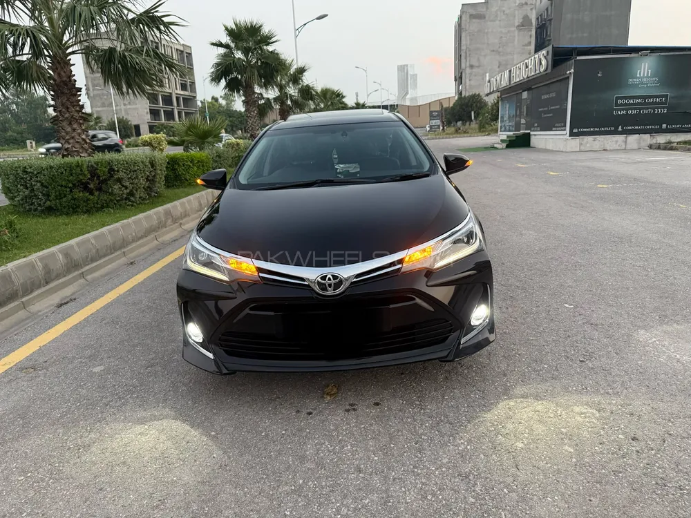 Toyota Corolla 2024 for Sale in Dera ismail khan Image-1