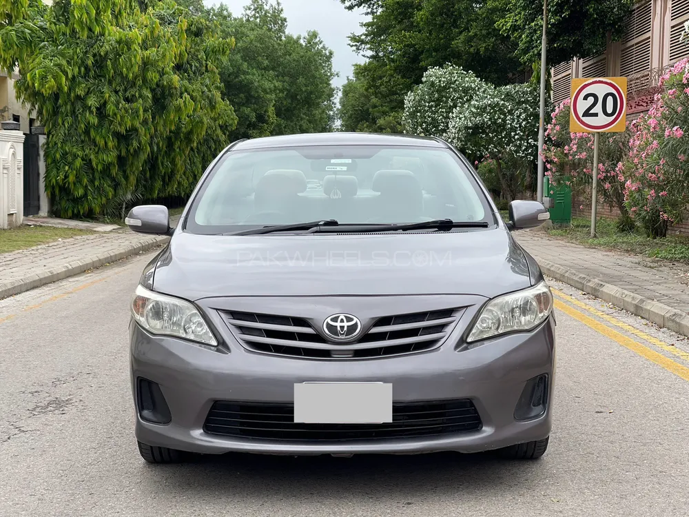 Toyota Corolla 2012 for Sale in Lahore Image-1