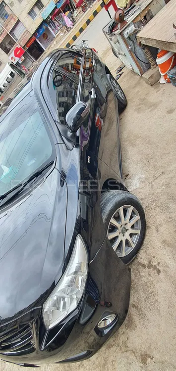 Toyota Corolla 2012 for Sale in Karachi Image-1