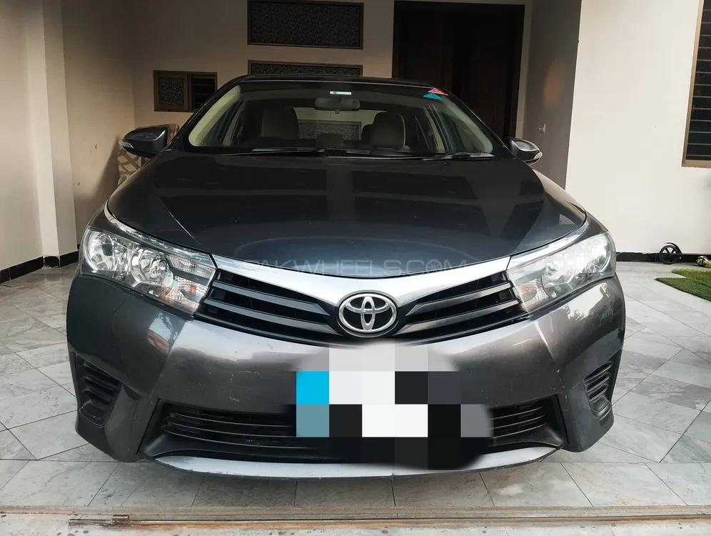 Toyota Corolla 2016 for Sale in Islamabad Image-1