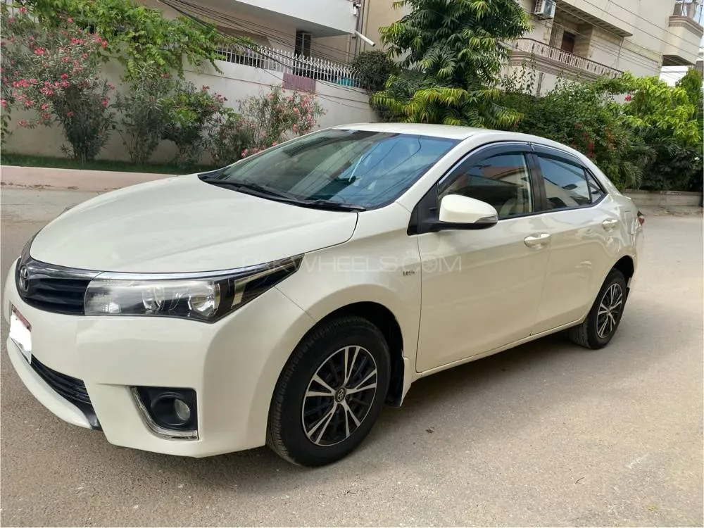 Toyota Corolla 2017 for Sale in Karachi Image-1