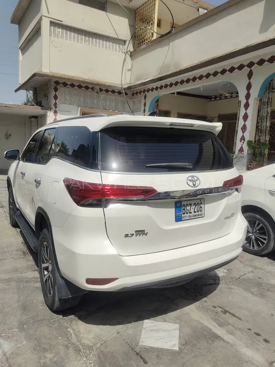 Toyota Fortuner 2018 for Sale in Mansehra Toyota Fortuner 2018 for Sale in Mansehra Image-4