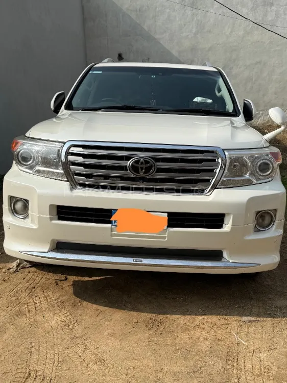 Toyota Land Cruiser 2013 for Sale in Gujrat Image-1