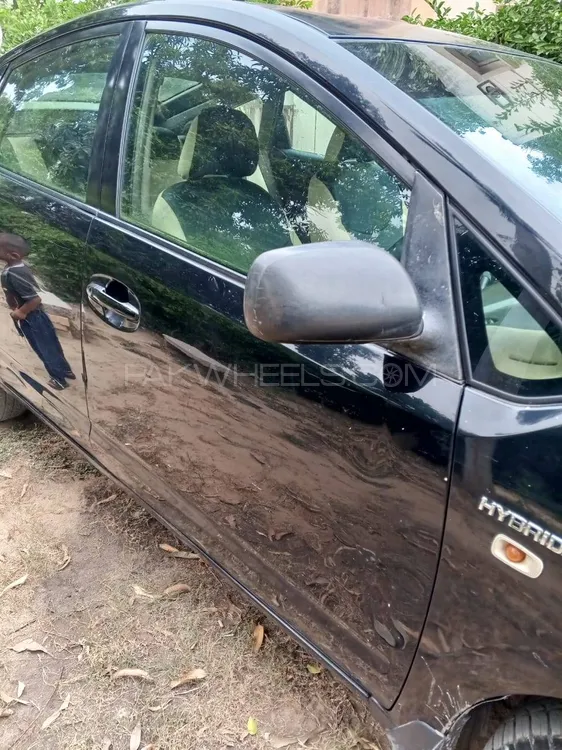 Toyota Prius 2013 for Sale in Karachi Image-1