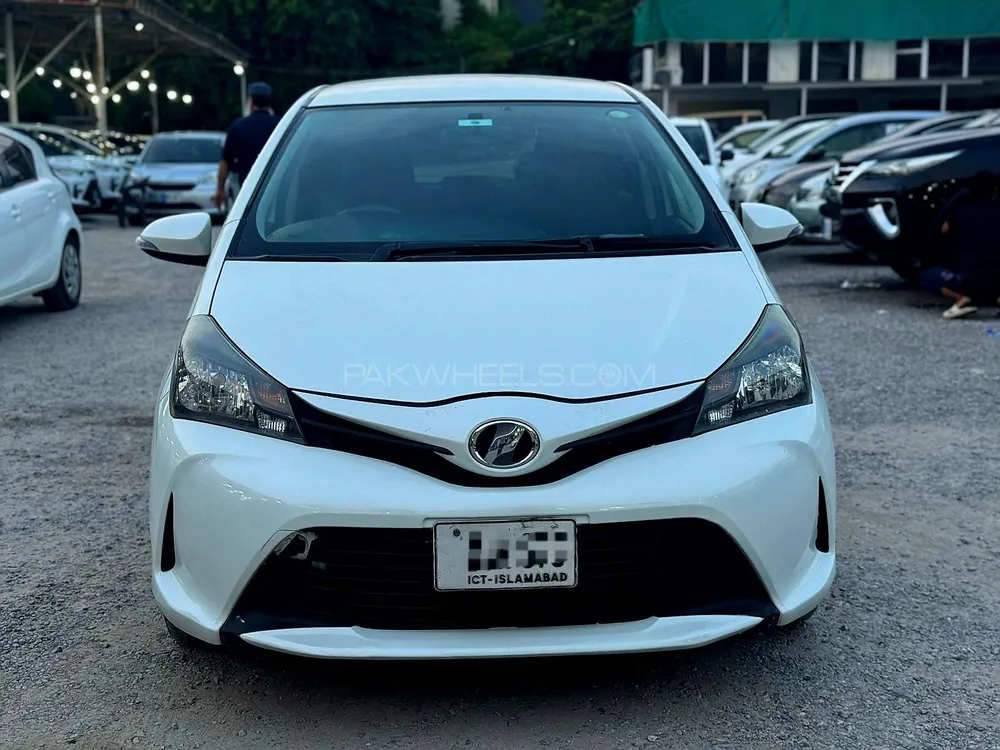 Toyota Vitz 2014 for Sale in Rawalpindi Image-1