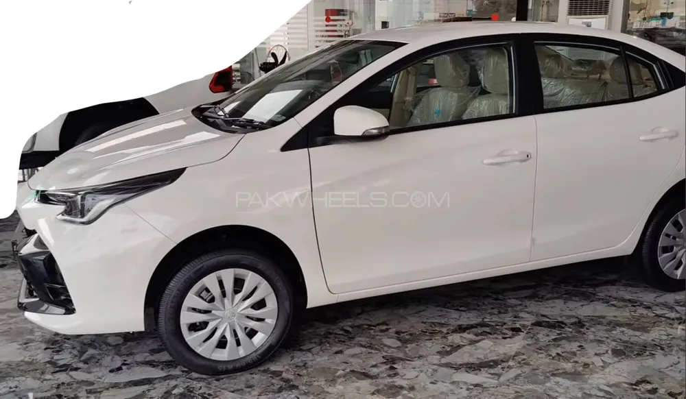 Toyota Yaris Sedan 2025 for Sale in Islamabad Image-1