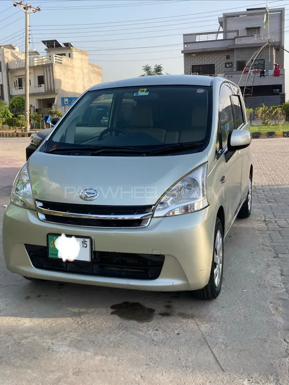 Daihatsu Move 2011 for Sale in Sialkot Image-1