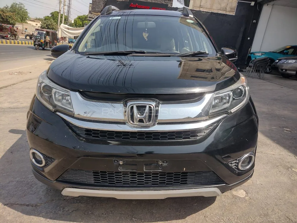 Honda BR-V 2017 for Sale in Multan Image-1