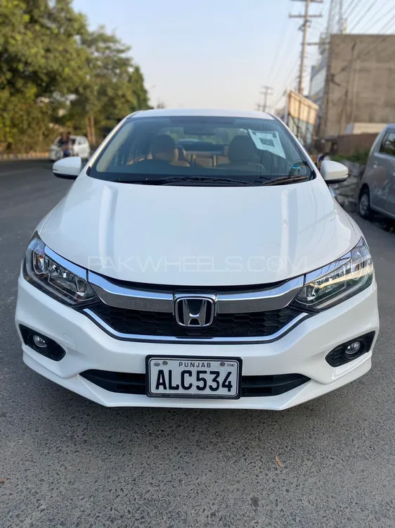 Honda City 2022 for Sale in Lahore Image-1