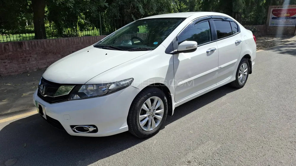 Honda City 2019 for Sale in Faisalabad Image-1