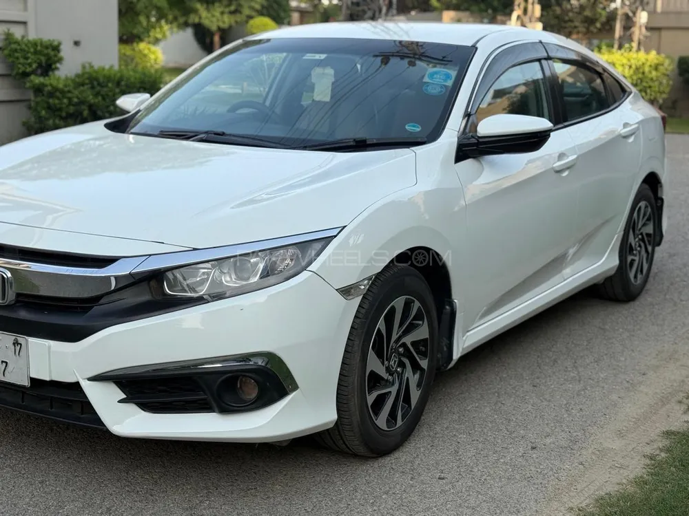 Honda Civic 2017 for Sale in Lahore Image-1