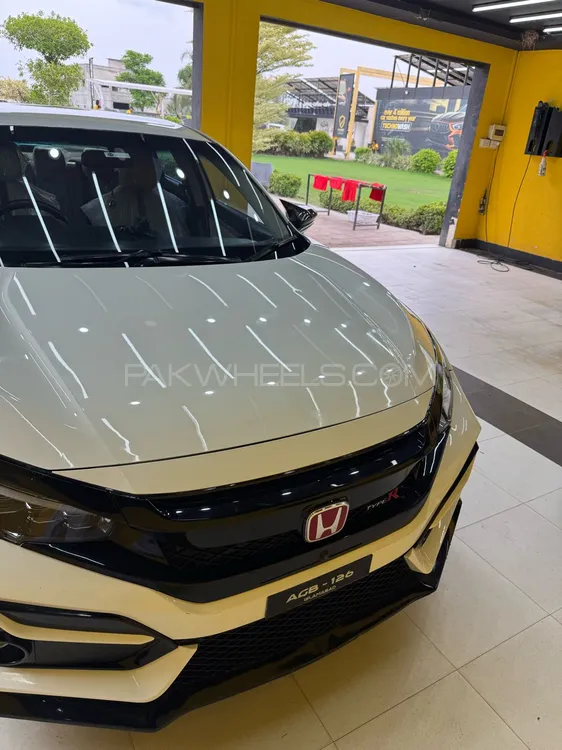 Honda Civic 2017 for Sale in Chakwal Image-1