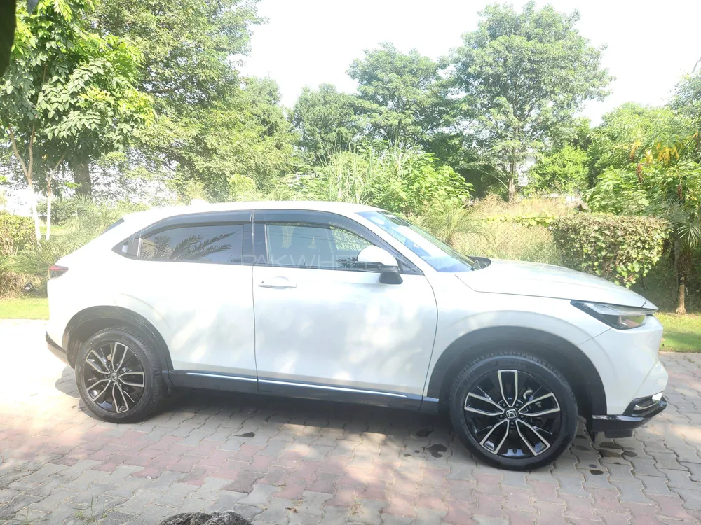 Honda Vezel 2021 for Sale in Sialkot Image-1
