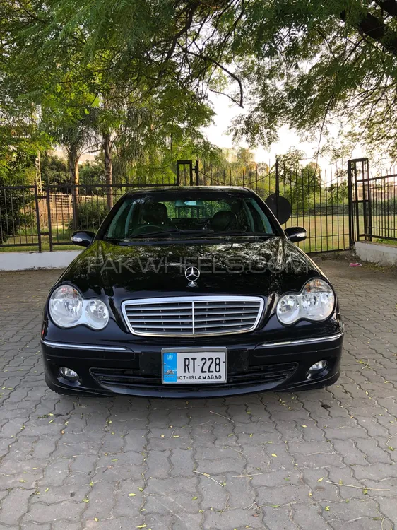 Mercedes Benz C Class 2006 for Sale in Rawalpindi Image-1