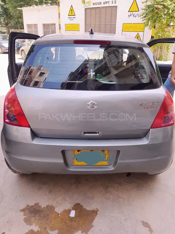 Suzuki Swift 2013 for Sale in Karachi Image-1
