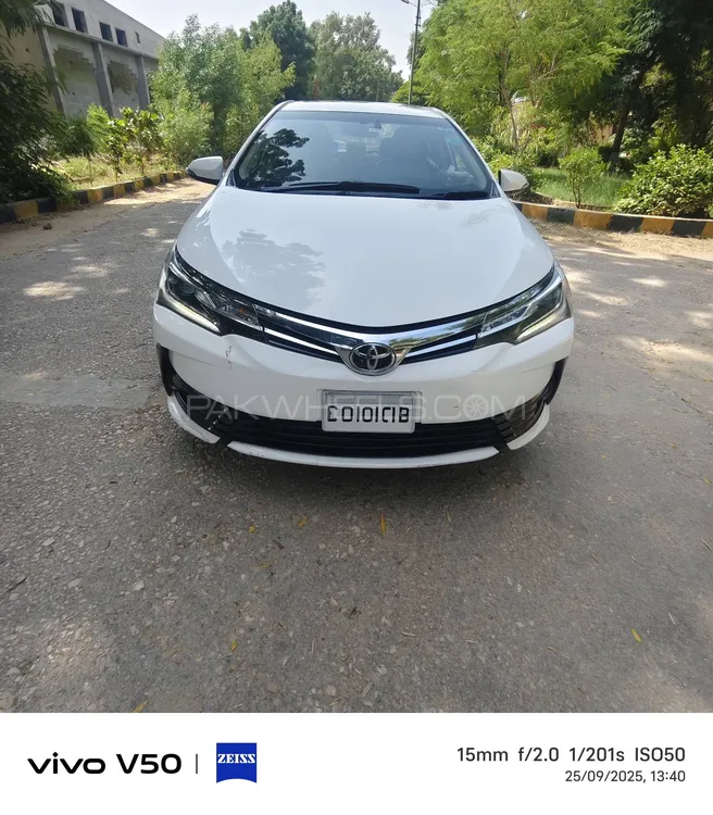 Toyota Corolla 2018 for Sale in Hala Image-1