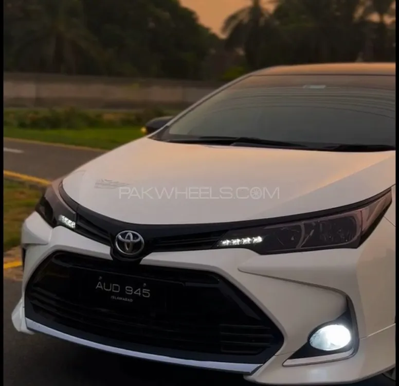 Toyota Corolla 2021 for Sale in Faisalabad Image-1