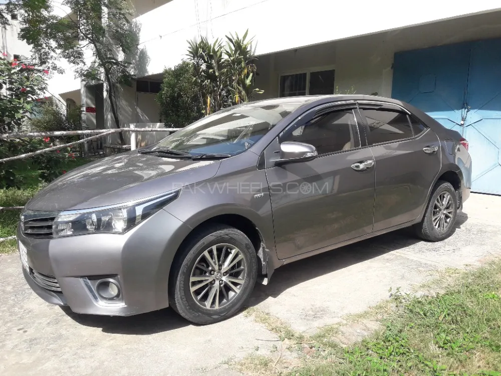 Toyota Corolla 2016 for Sale in Islamabad Image-1
