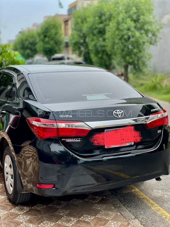 Toyota Corolla 2015 for Sale in Rawalpindi Image-1