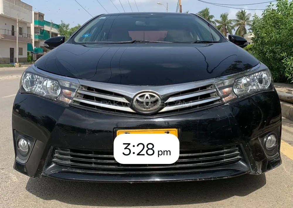 Toyota Corolla 2016 for Sale in Karachi Image-1