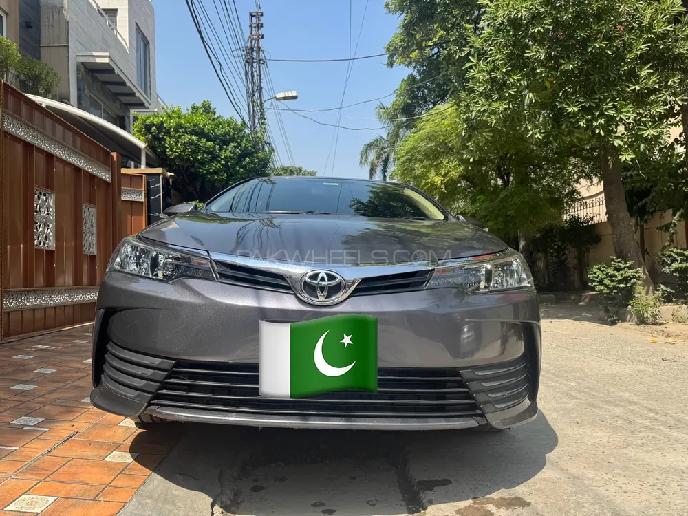 Toyota Corolla 2020 for Sale in Lahore Image-1