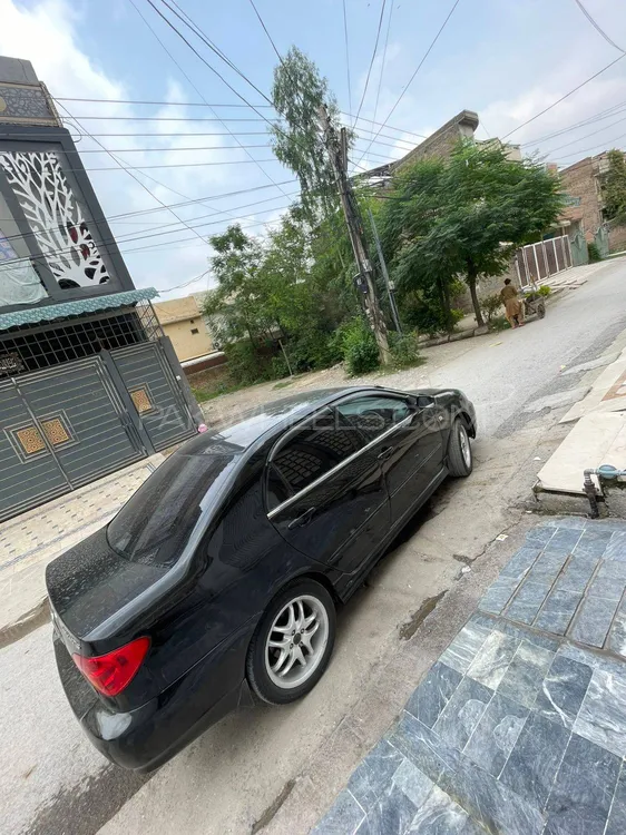 Toyota Corolla 2004 for Sale in Peshawar Image-1