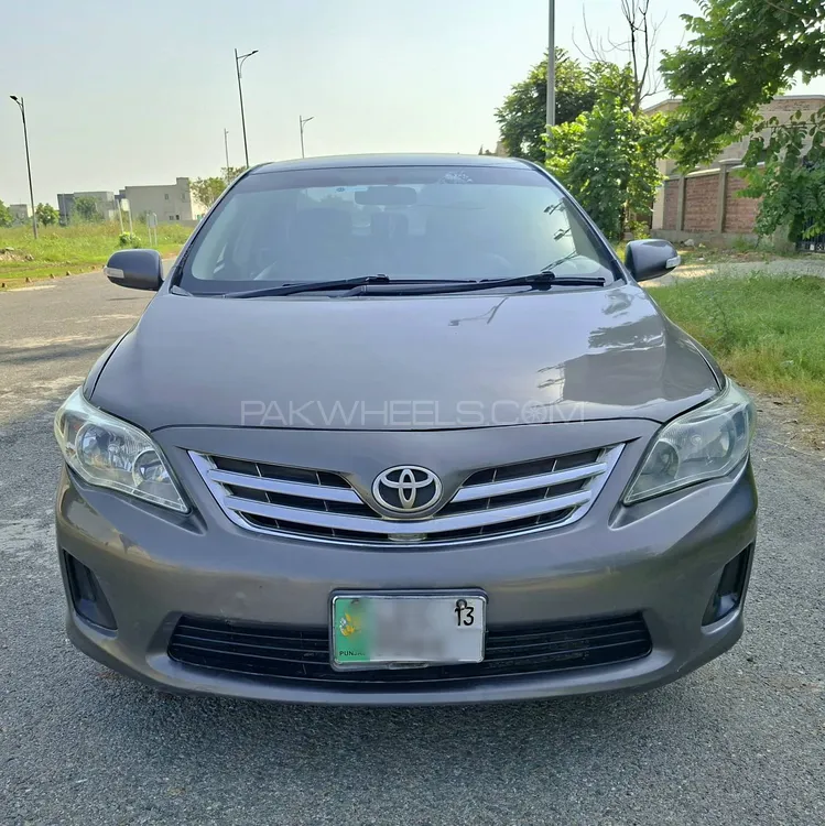 Toyota Corolla 2013 for Sale in Lahore Image-1