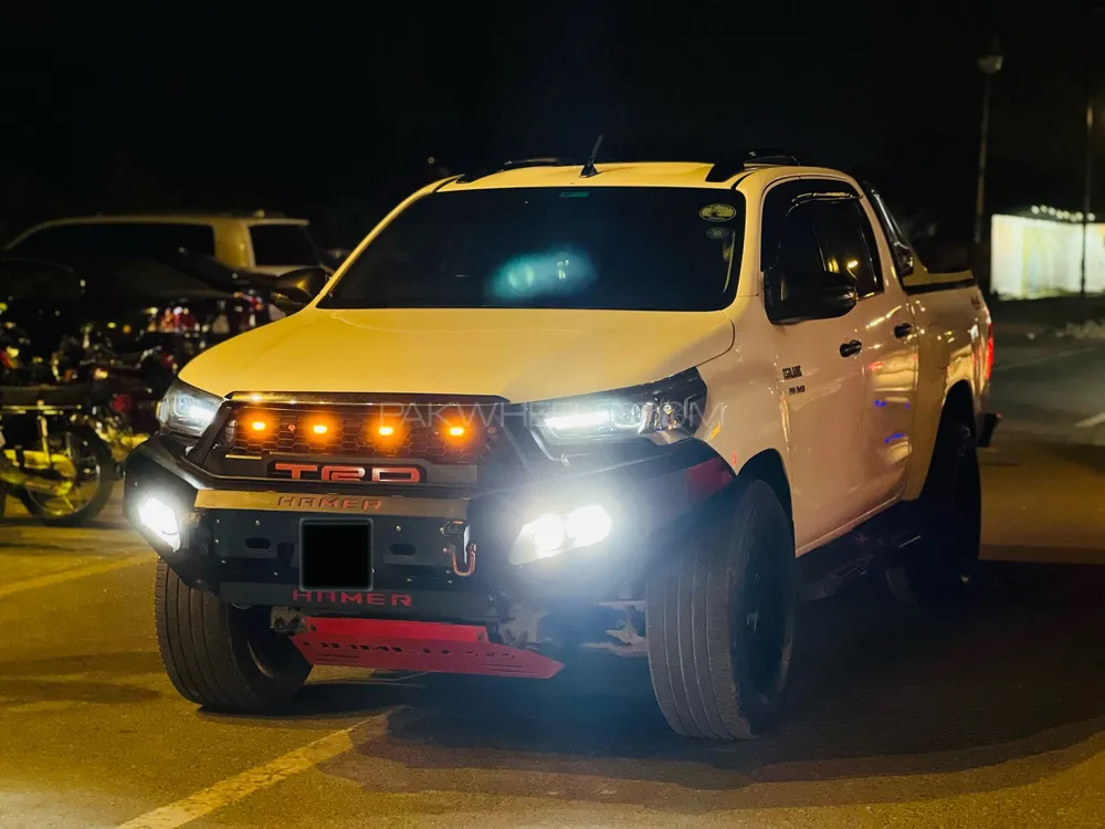 Toyota Hilux 2018 for Sale in Lahore Image-1