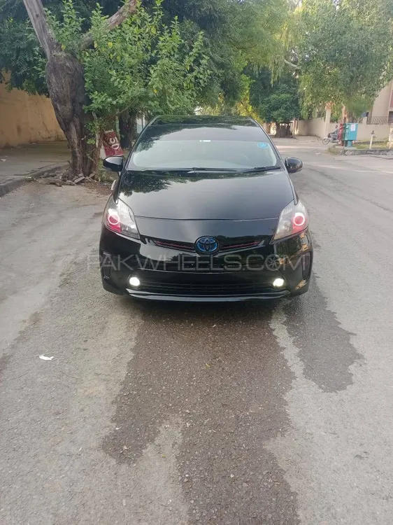 Toyota Prius 2012 for Sale in Islamabad Image-1