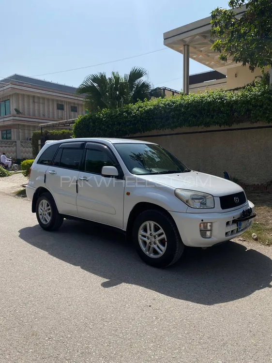 Toyota Rav4 2002 for Sale in Peshawar Image-1