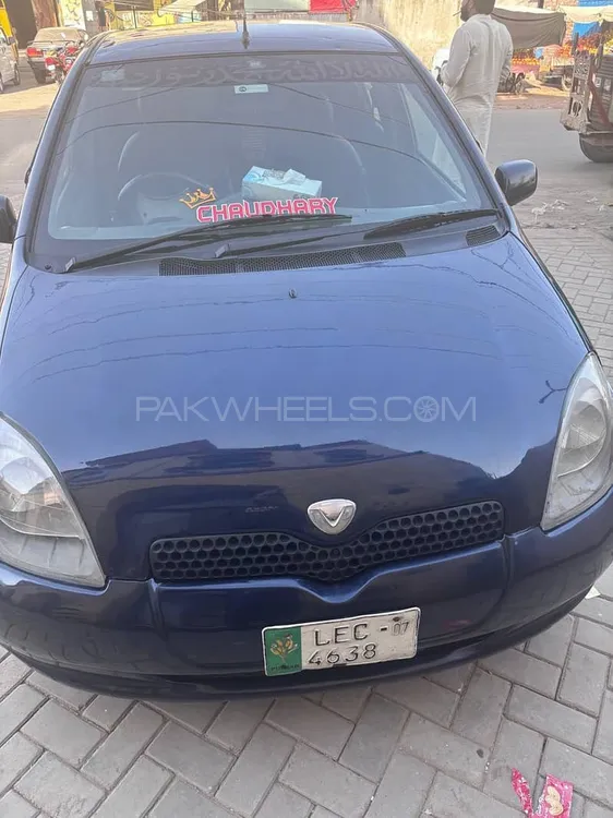 Toyota Vitz 1999 for Sale in Lahore Image-1