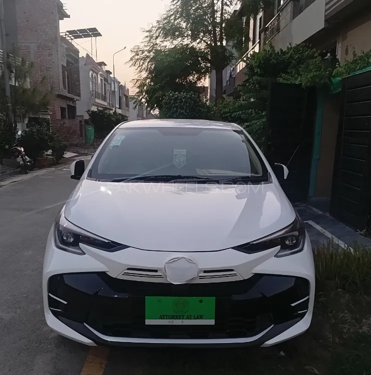 Toyota Yaris Sedan 2025 for Sale in Lahore Image-1