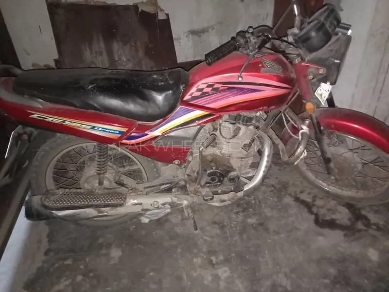 Honda CG 125 Dream 2016 for Sale Image-1