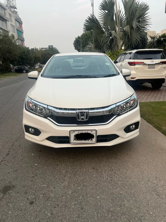 Honda City 2025 for Sale in Lahore Image-1