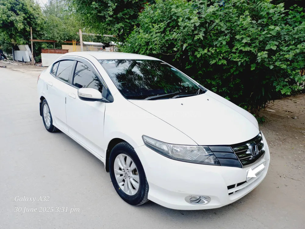 Honda City 2013 for Sale in Islamabad Image-1