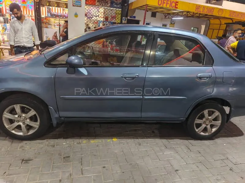 Honda City 2004 for Sale in Lahore Image-1