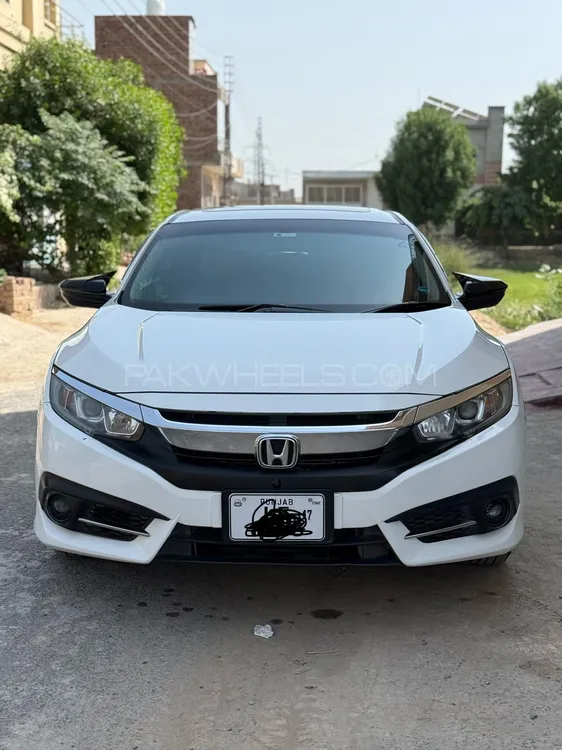 Honda Civic 2017 for Sale in Sahiwal Image-1