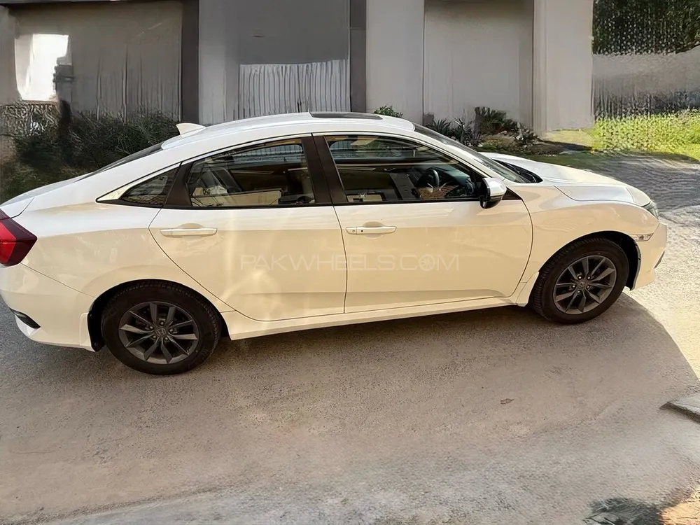 Honda Civic 2021 for Sale in Faisalabad Image-1