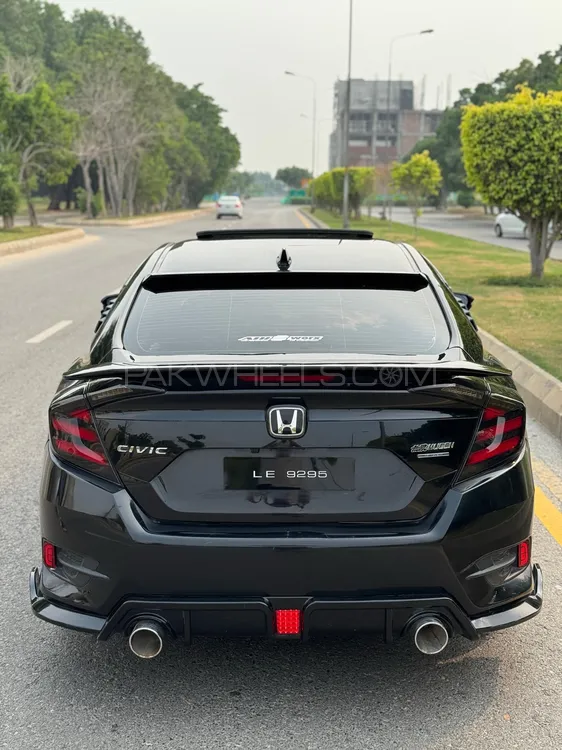 Honda Civic 2017 for Sale in Lahore Image-1