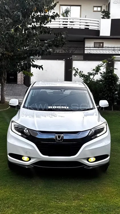 Honda Vezel 2014 for Sale in Multan Image-1