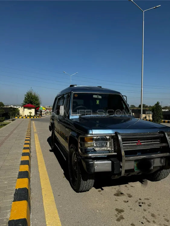 Mitsubishi Pajero 1989 for Sale in Islamabad Image-1