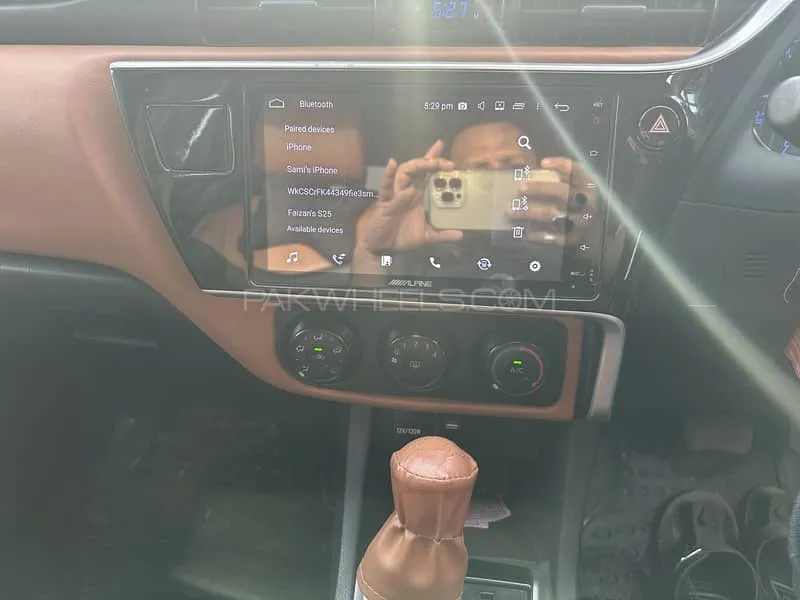 Toyota Corolla 2019 for Sale in Karachi Image-1