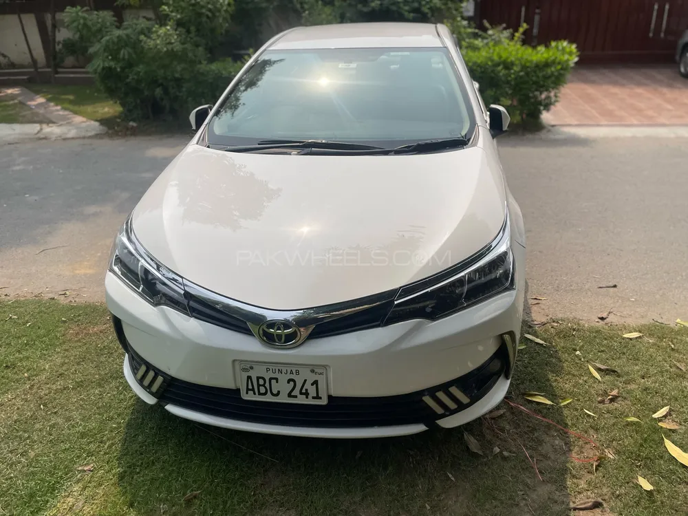 Toyota Corolla 2020 for Sale in Lahore Image-1