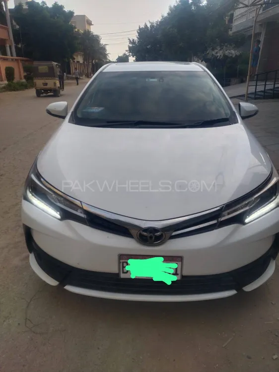 Toyota Corolla 2019 for Sale in Karachi Image-1