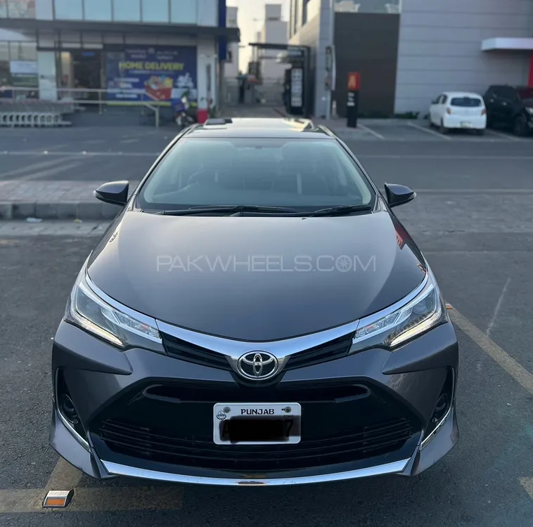 Toyota Corolla 2022 for Sale in Lahore Image-1