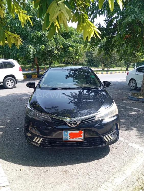 Toyota Corolla 2019 for Sale in Islamabad Image-1