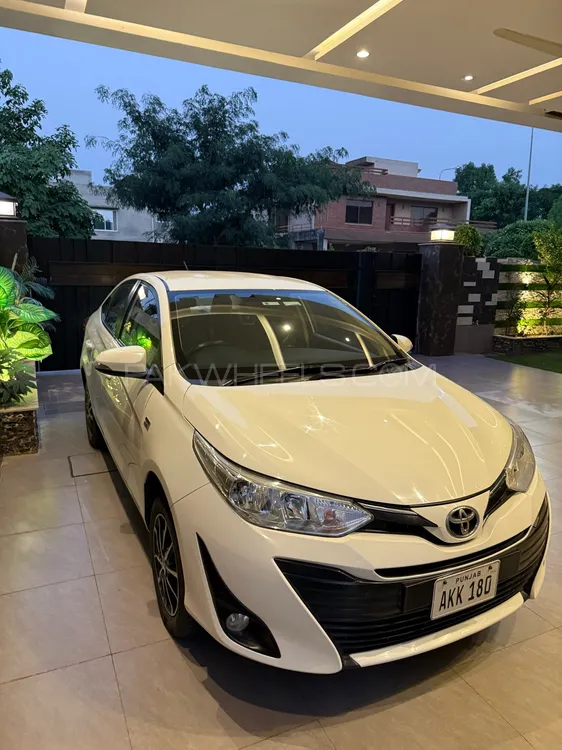 Toyota Yaris Sedan 2022 for Sale in Lahore Image-1